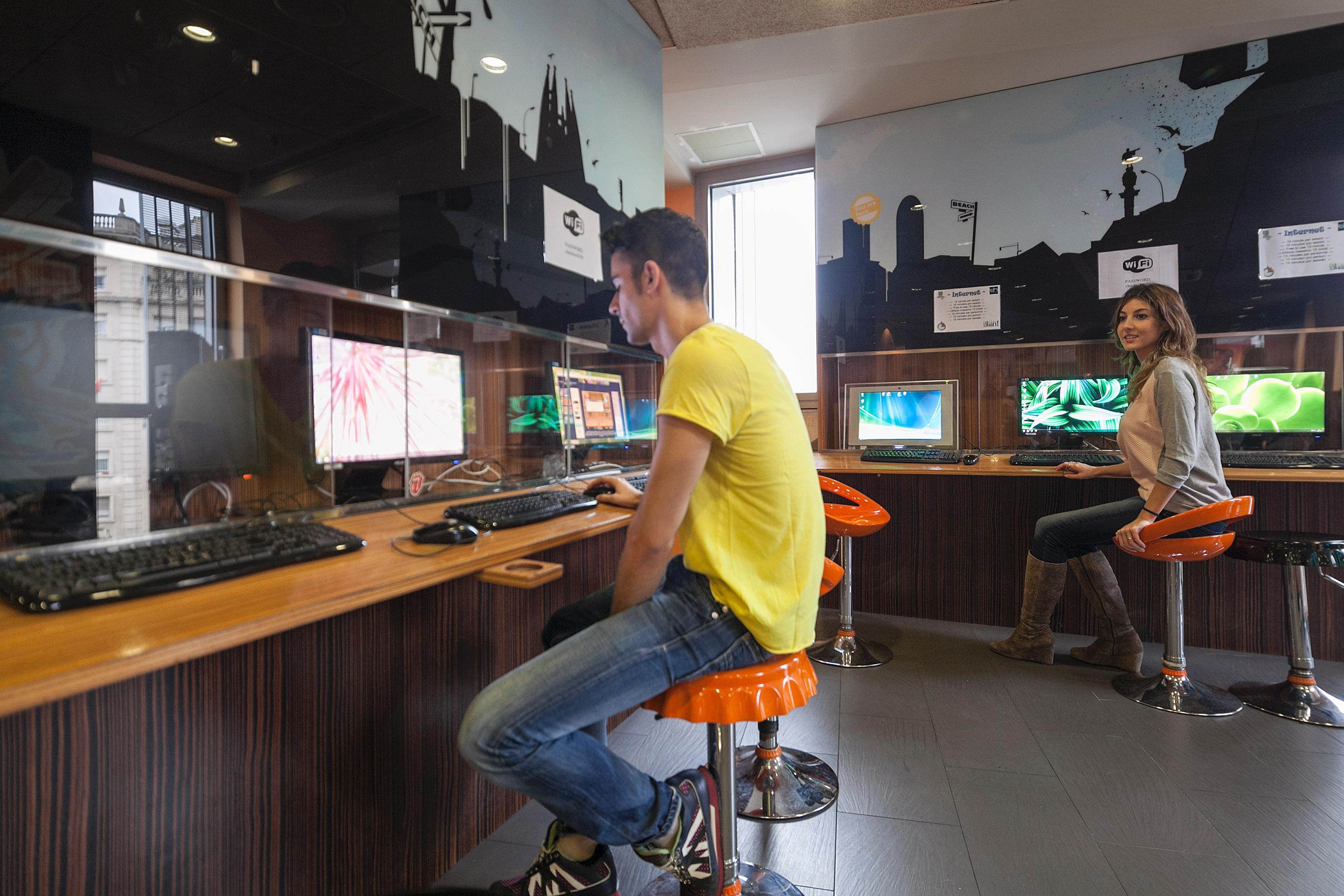 Urbany Hostel Barcelona Ngoại thất bức ảnh
