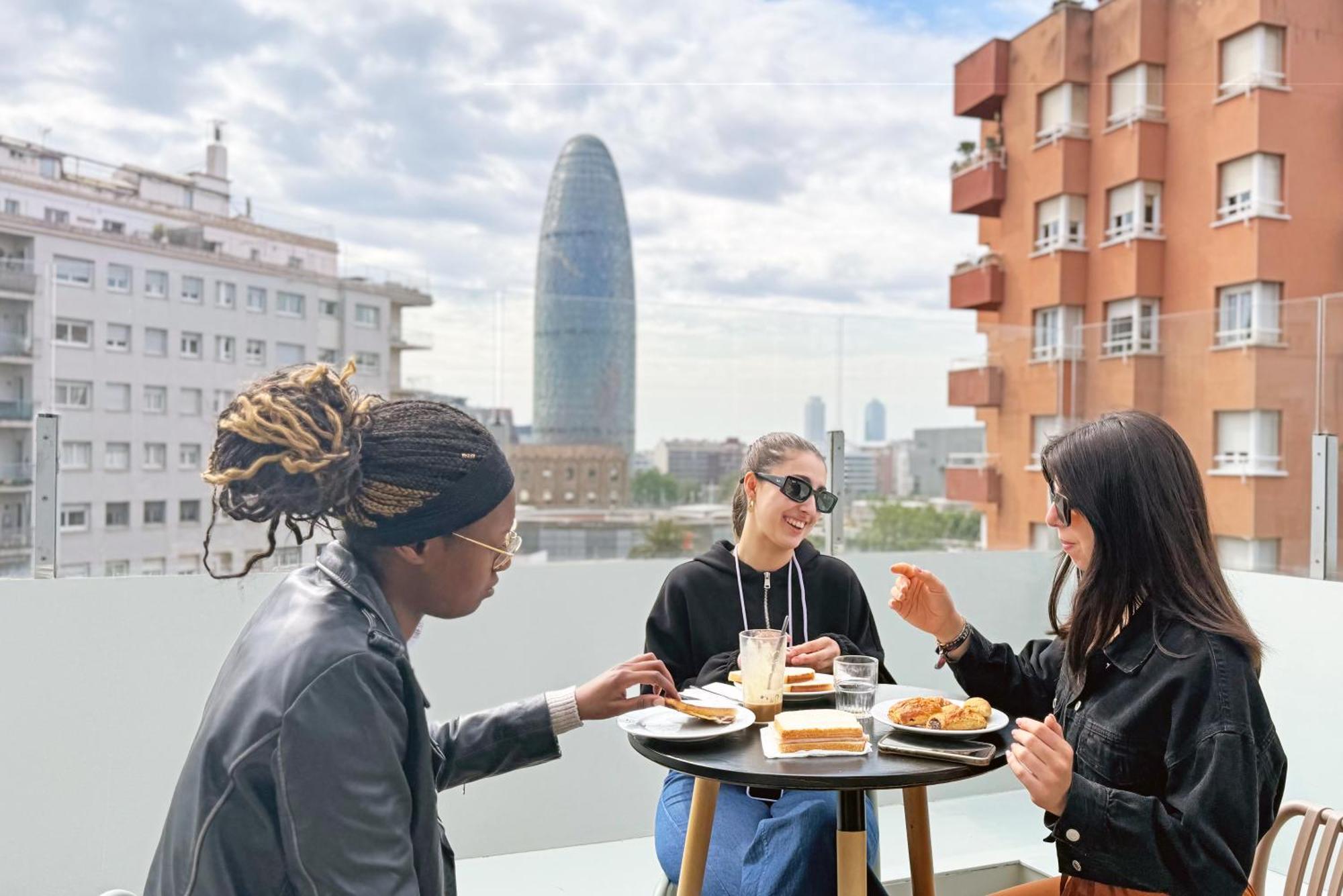 Urbany Hostel Barcelona Ngoại thất bức ảnh